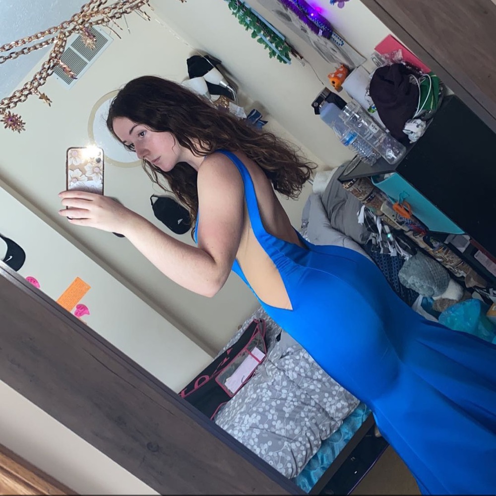 La femme prom dress